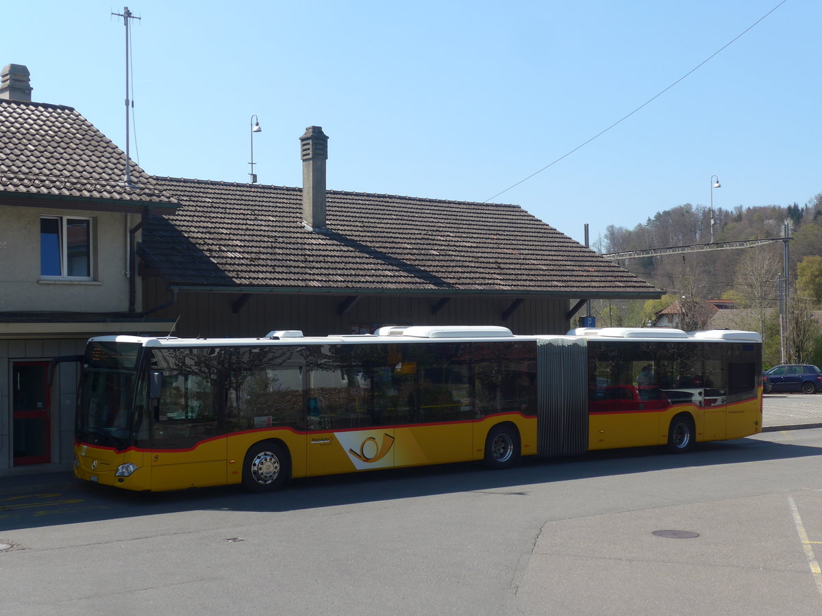 (216'009) - PostAuto Bern - Nr. 633/BE 734'633 - Mercedes am 11. April 2020 beim Bahnhof Laupen