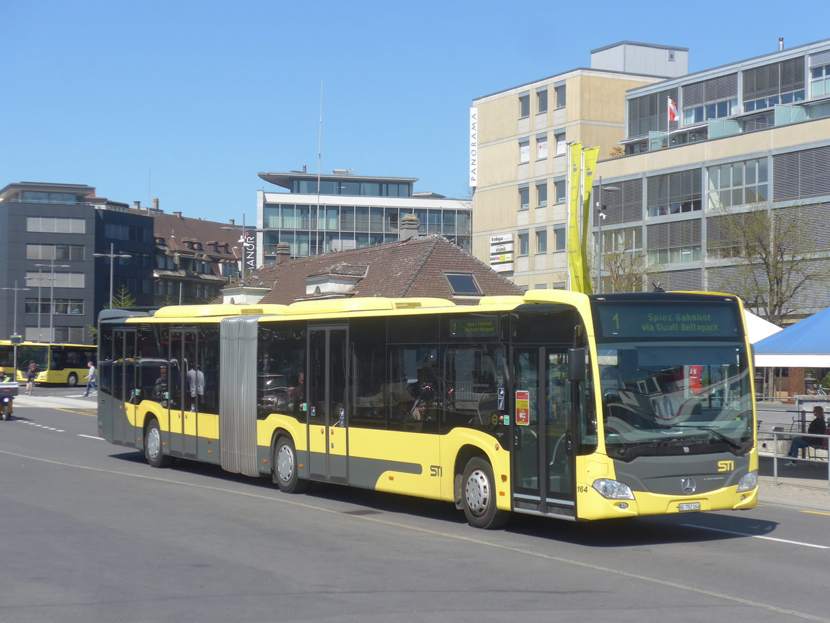 (216'058) - STI Thun - Nr. 164/BE 752'164 - Mercedes am 15. April 2020 beim Bahnhof Thun