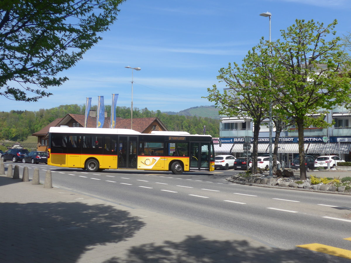 (216'124) - PostAuto Bern - BE 538'988 - Mercedes (ex BE 637'781) am 16. April 2020 beim Bahnhof Spiez