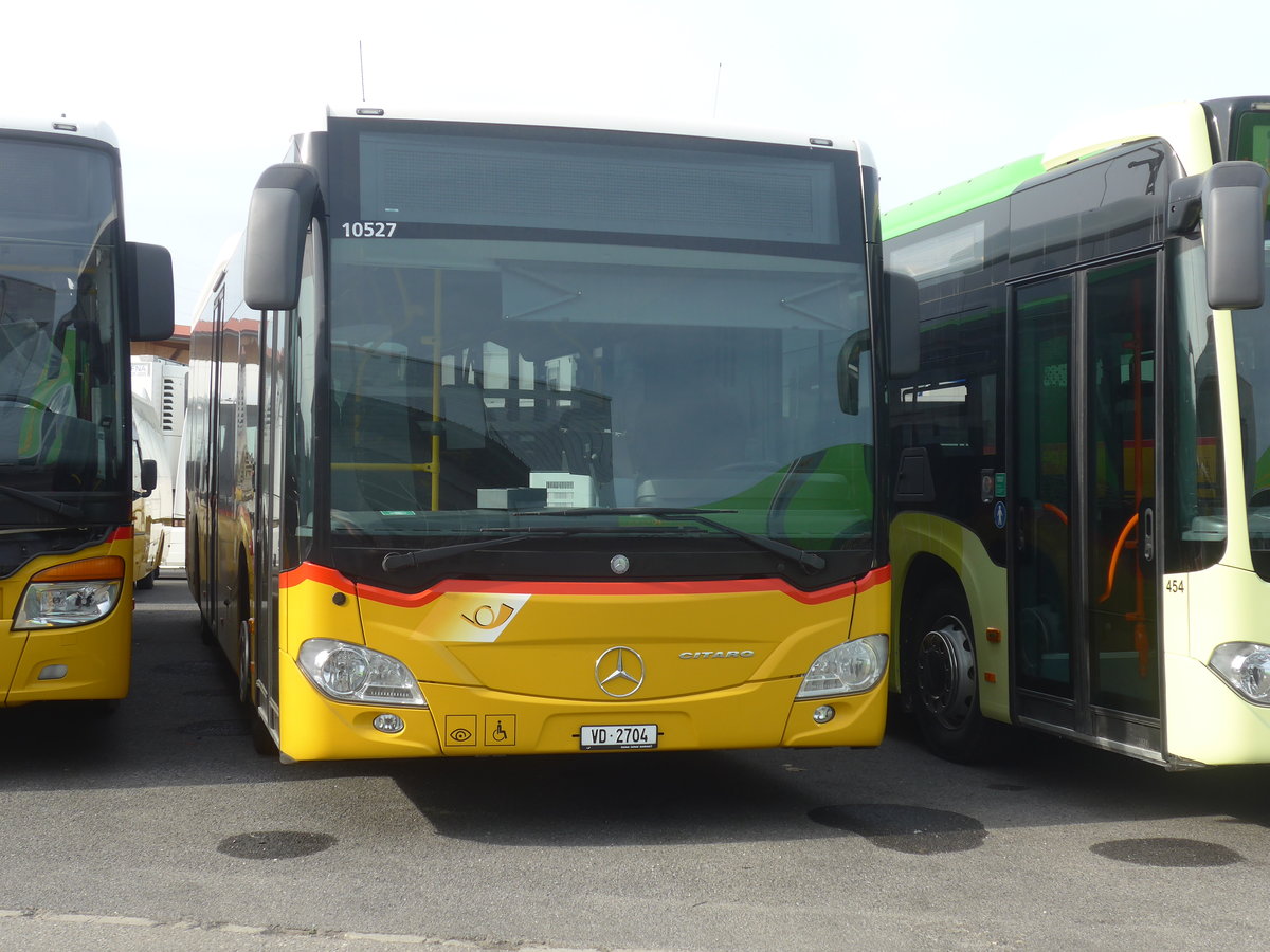 (216'229) - CarPostal Ouest - VD 2704 - Mercedes (ex TPB, Sdeilles) am 19. April 2020 in Kerzers, Interbus
