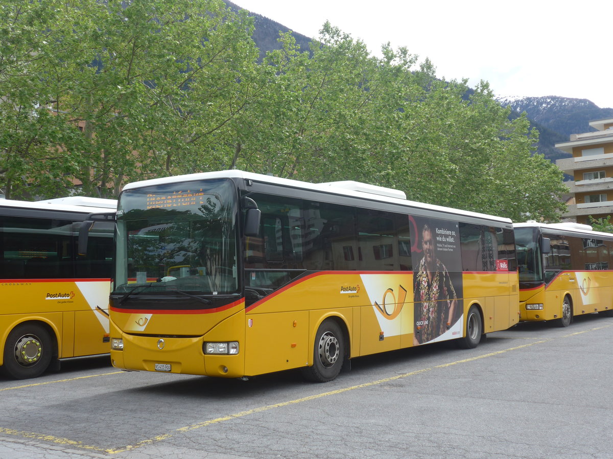 (216'561) - PostAuto Wallis - VS 415'900 - Irisbus am 28. April 2020 in Brig, Garage