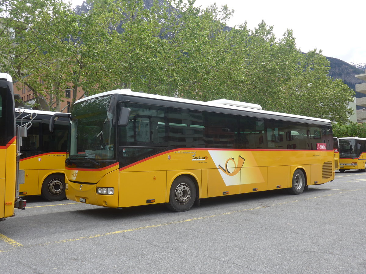 (216'562) - PostAuto Wallis - VS 354'603 - Irisbus am 28. April 2020 in Brig, Garage