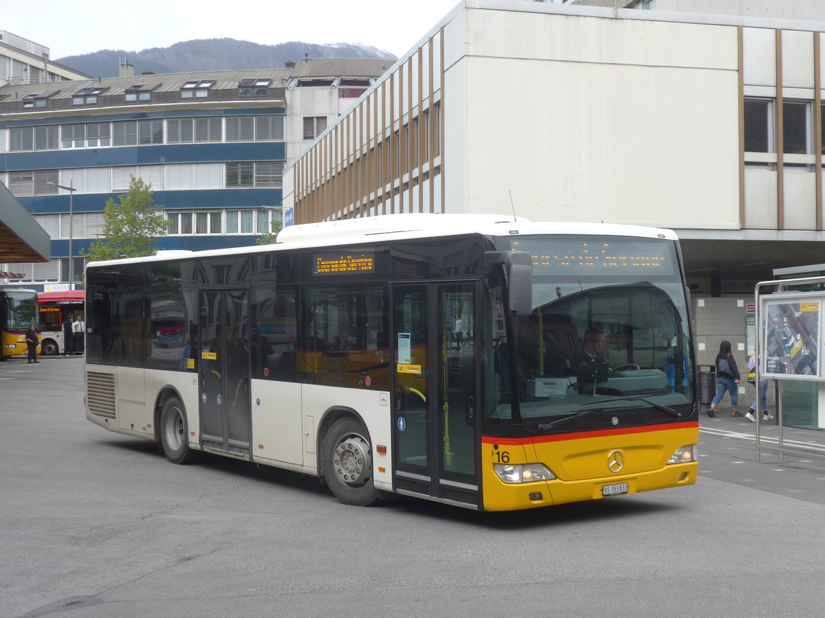 (216'696) - Lathion, Sion - Nr. 16/VS 383'833 - Mercedes (ex TPC Aigle) am 2. Mai 2020 beim Bahnhof Sion