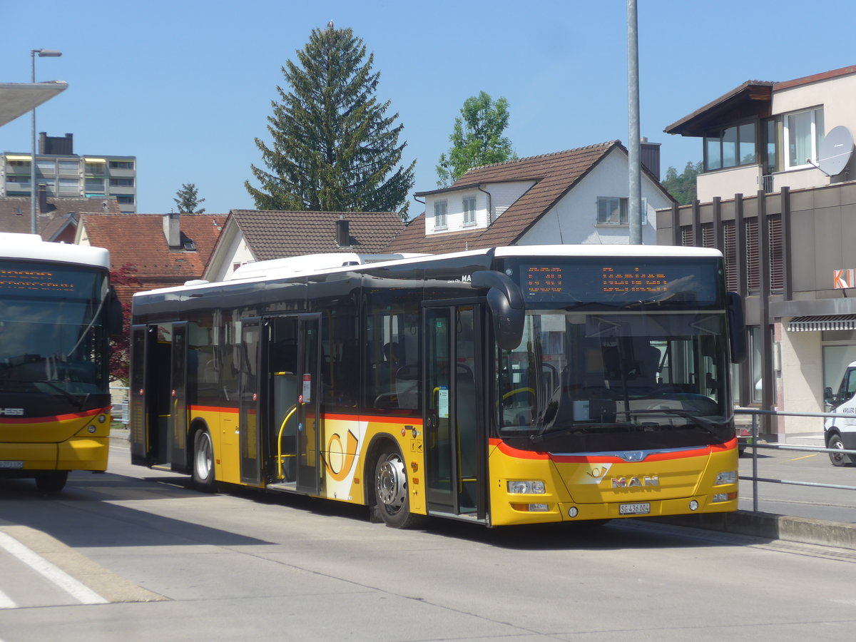 (216'827) - PostAuto Ostschweiz - SG 436'004 - MAN am 9. Mai 2020 beim Bahnhof Uznach