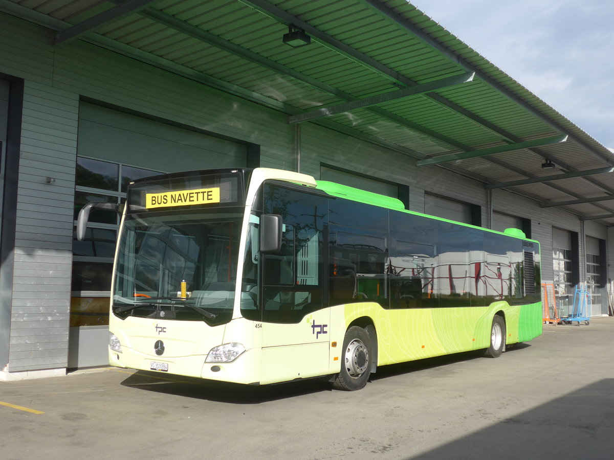 (216'914) - TPC Aigle - Nr. 454/VS 353'284 - Mercedes (ex Borini, F-Combloux) am 10. Mai 2020 in Kerzers, Interbus