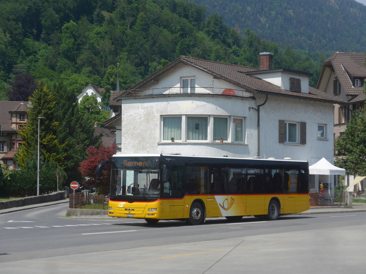 (217'055) - PostAuto Zentralschweiz - Nr. 11/OW 10'121 - MAN (ex Dillier, Sarnen Nr. 11) am 17. Mai 2020 beim Bahnhof Sarnen