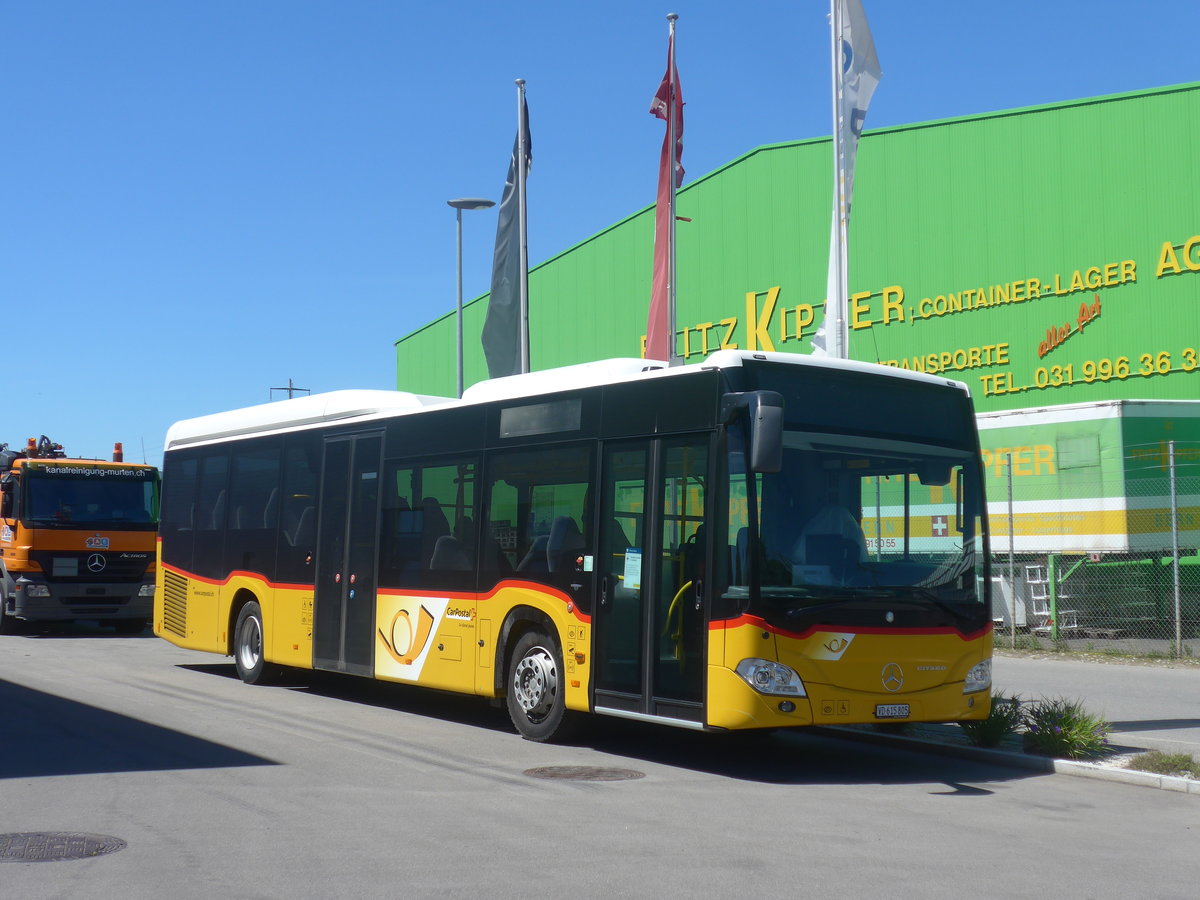 (217'106) - CarPostal Ouest - VD 615'805 - Mercedes am 21. Mai 2020 in Kerzers, Interbus