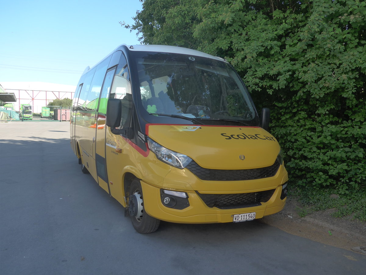 (217'466) - CarPostal Ouest - VD 111'540 - Iveco/UNVI am 31. Mai 2020 in Kerzers, Interbus