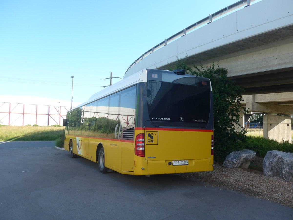 (217'468) - CarPostal Ouest - VD 510'284 - Mercedes am 31. Mai 2020 in Kerzers, Interbus