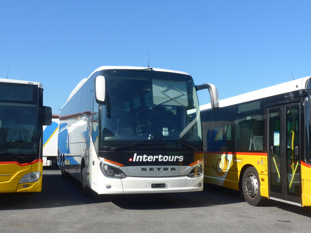 (217'492) - Intertours, Domdidier - Setra am 31. Mai 2020 in Kerzers, Interbus