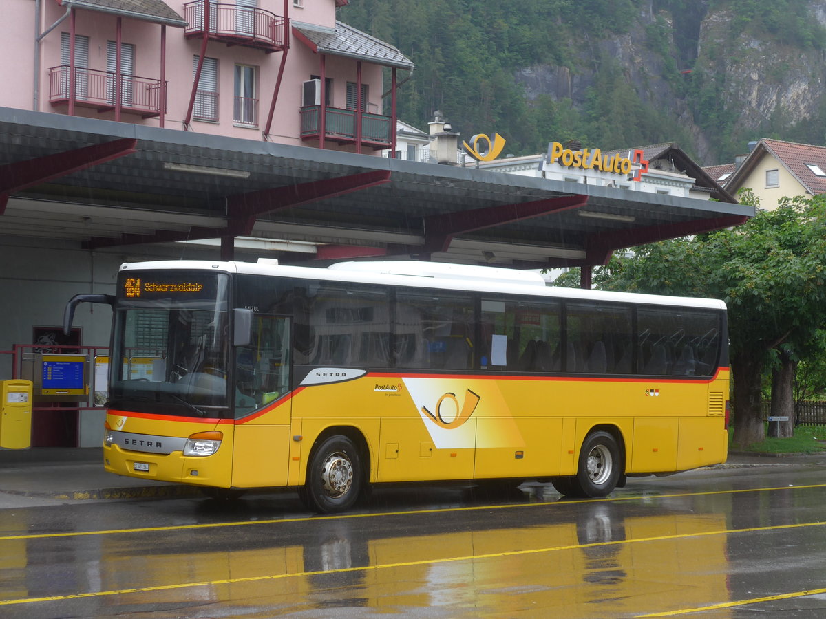 (217'642) - PostAuto Bern - BE 401'364 - Setra (ex AVG Meiringen Nr. 64) am 7. Juni 2020 in Meiringen, Postautostation