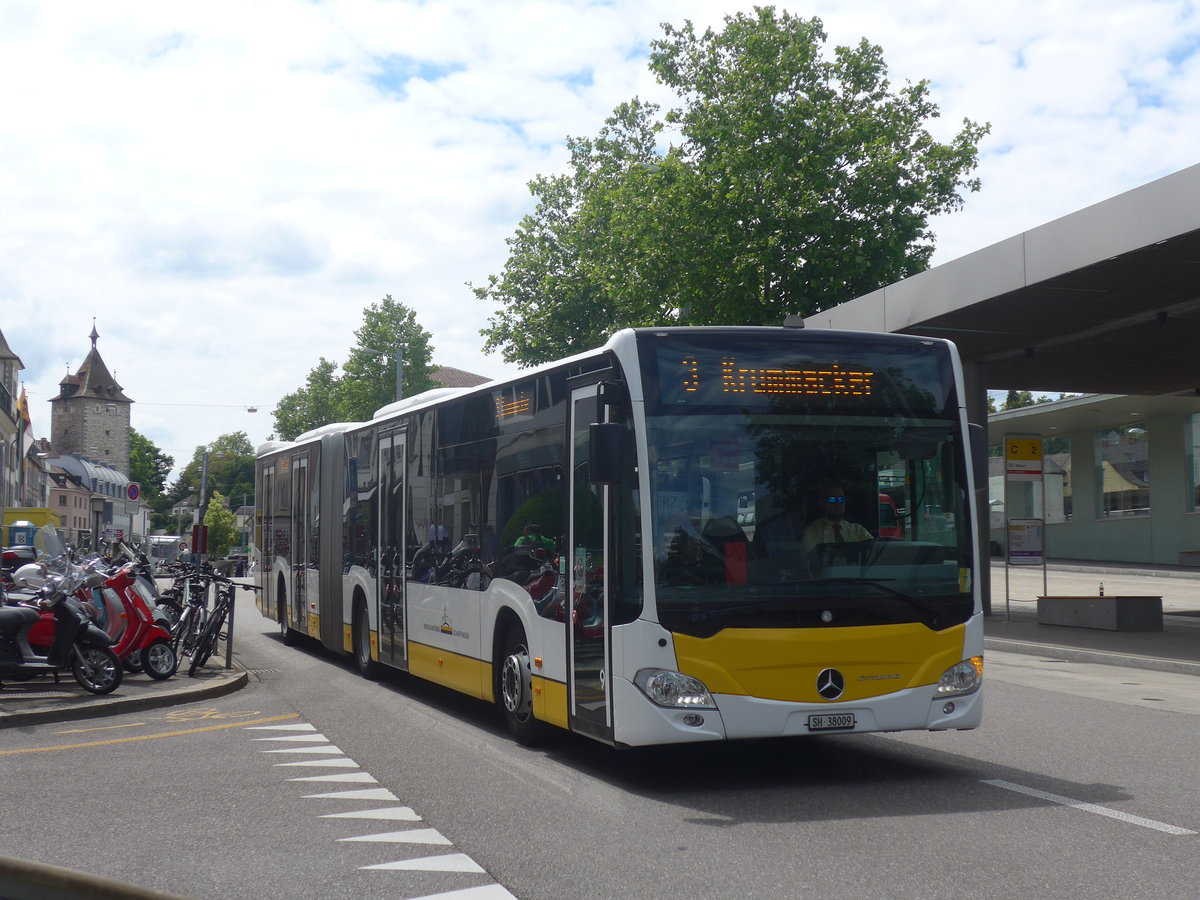 (217'752) - VBSH Schaffhausen - Nr. 9/SH 38'009 - Mercedes am 8. Juni 2020 beim Bahnhof Schaffhausen