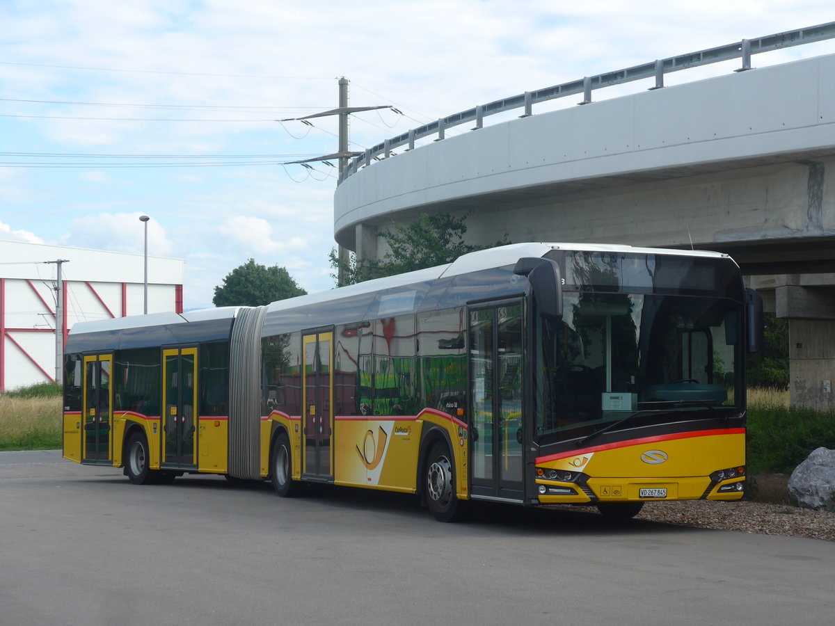 (217'796) - CarPostal Ouest - VD 267'845 - Solaris am 13. Juni 2020 in Kerzers, Interbus