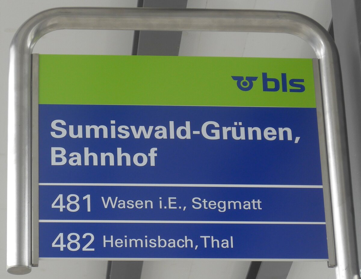 (217'973) - bls-Haltestellenschild - Sumiswald-Grnen, Bahnhof - am 14. Juni 2020