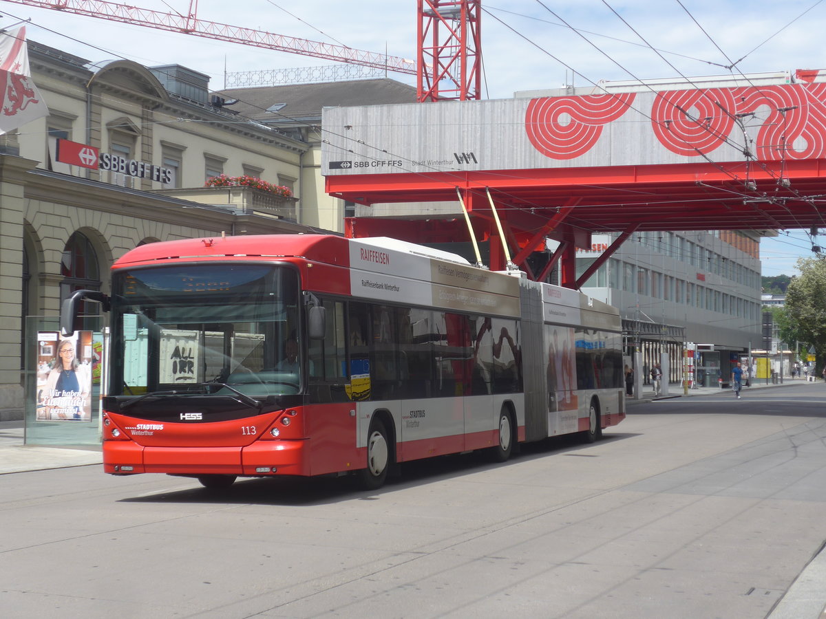 (218'231) - SW Winterthur - Nr. 113 - Hess/Hess Gelenktrolleybus am 28. Juni 2020 beim Hauptbahnhof Winterthur