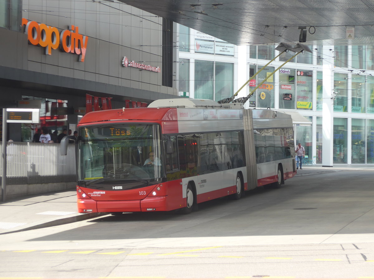 (218'265) - SW Winterthur - Nr. 103 - Hess/Hess Gelenktrolleybus am 28. Juni 2020 beim Hauptbahnhof Winterthur