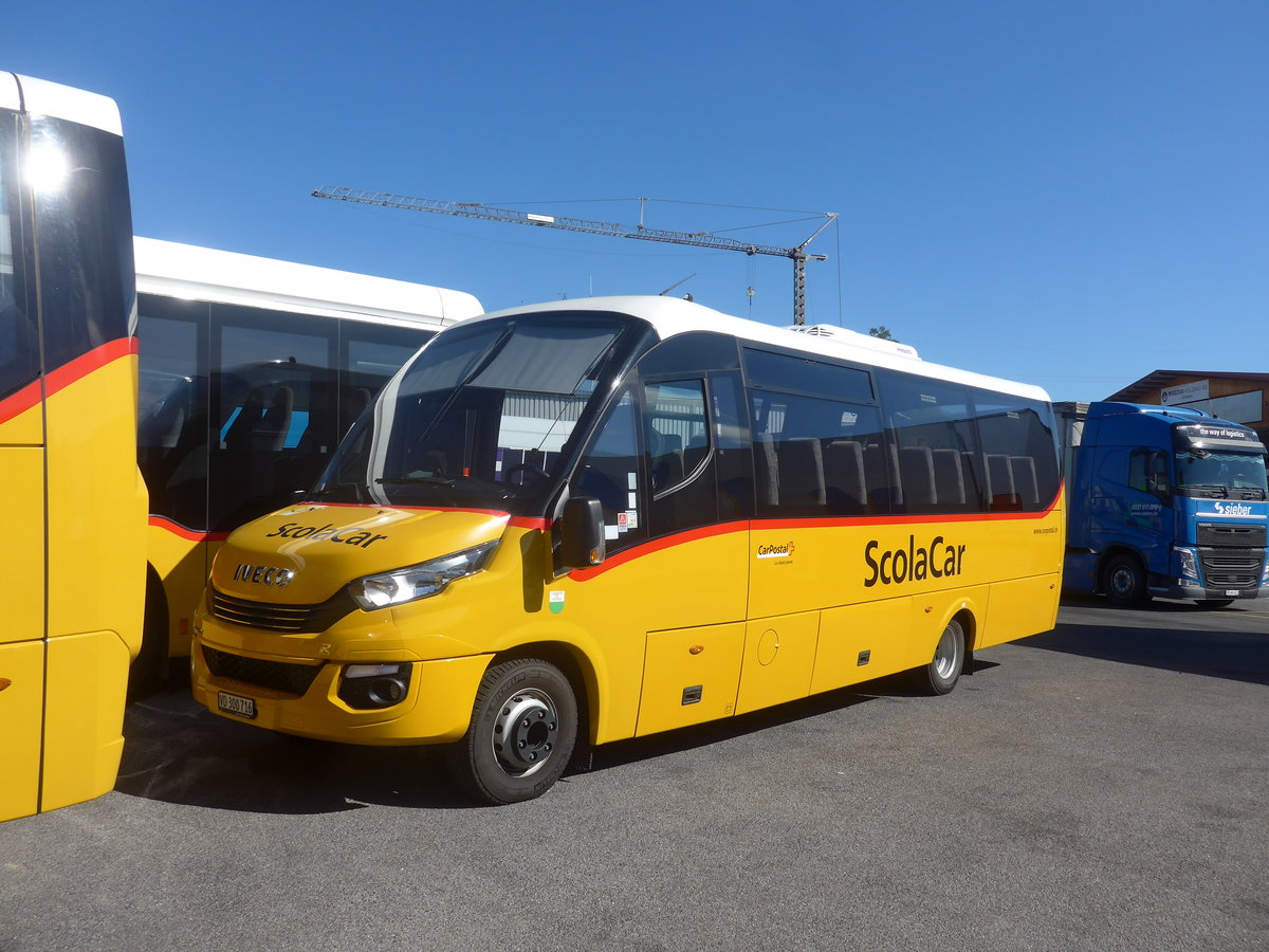 (218'411) - CarPostal Ouest - VD 300'716 - Iveco/Rosero am 4. Juli 2020 in Kerzers, Interbus
