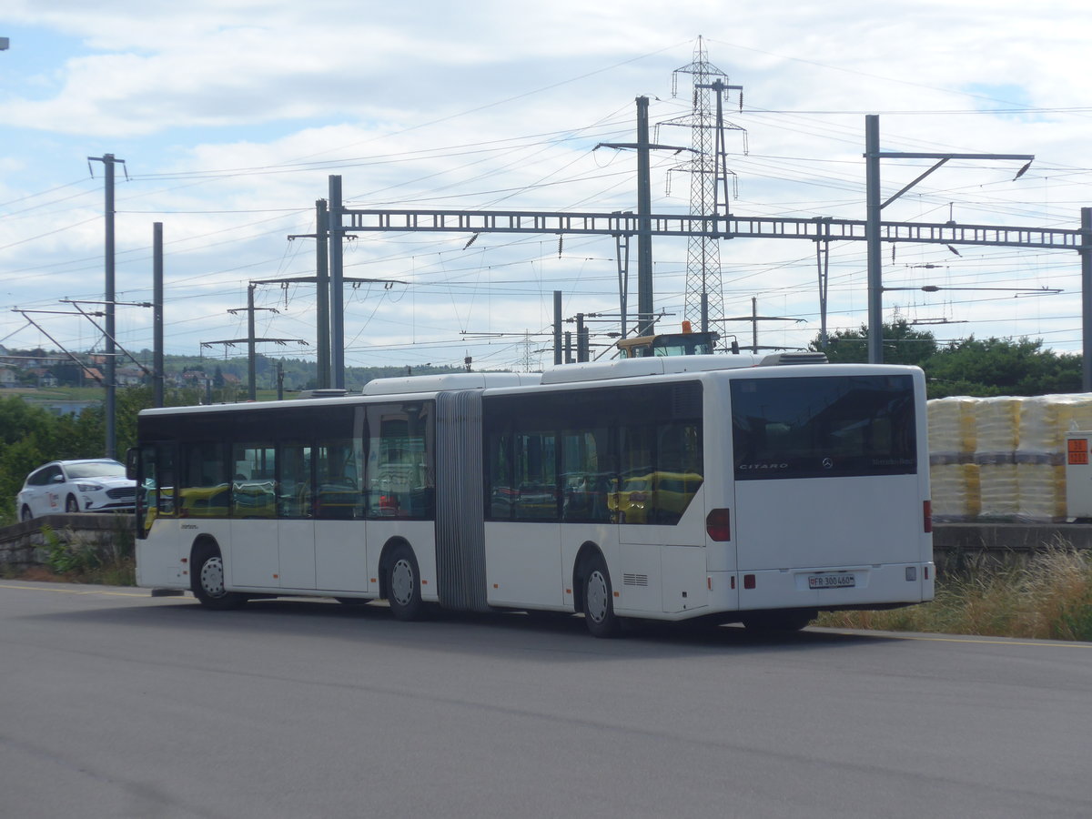 (218'577) - Intertours, Domdidier - Nr. 204/FR 300'460 - Mercedes (ex Nr. 1; ex ARAG Ruswil; ex Schneider, Ermenswil Nr. 7) am 6. Juli 2020 beim Bahnhof Kerzers