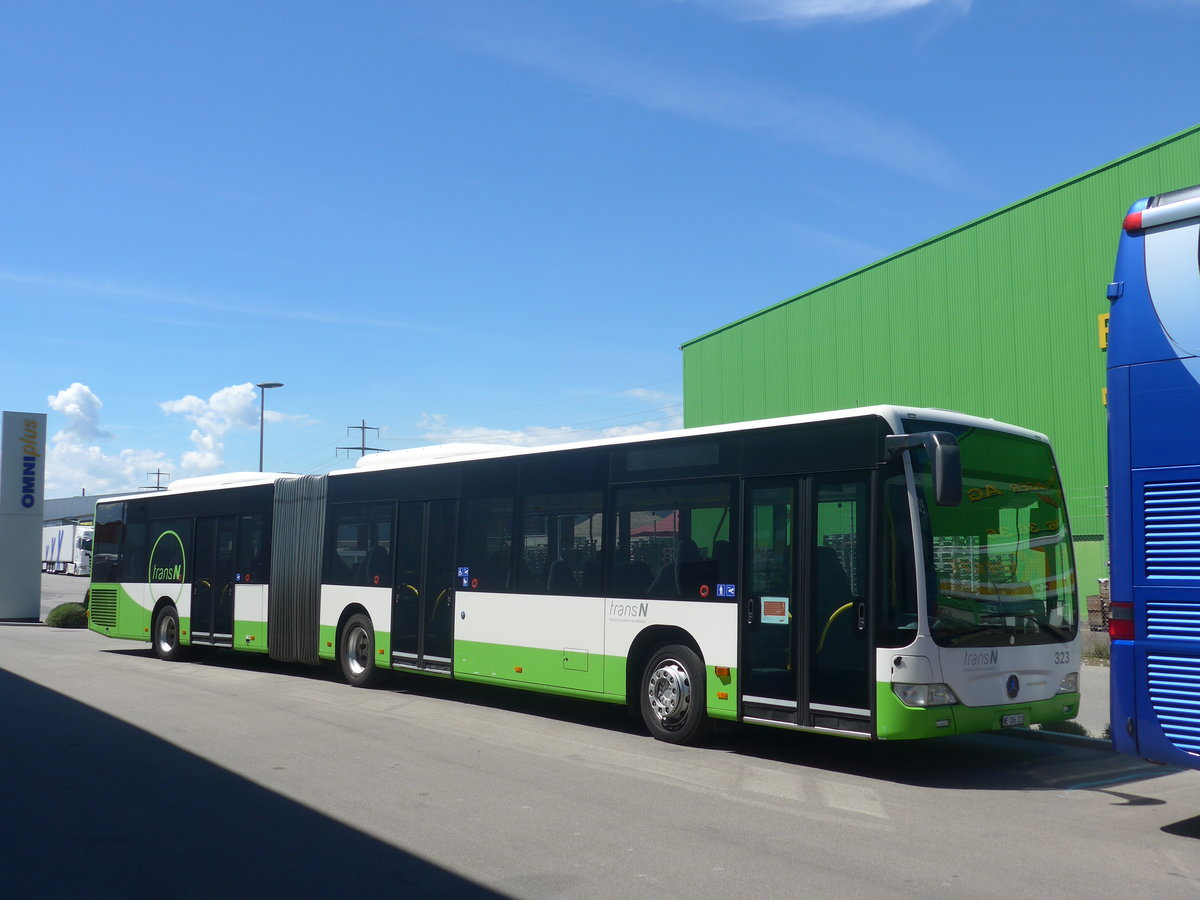 (218'987) - transN, La Chaux-de-Fonds - Nr. 323/NE 106'323 - Mercedes am 25. Juli 2020 in Kerzers, Interbus