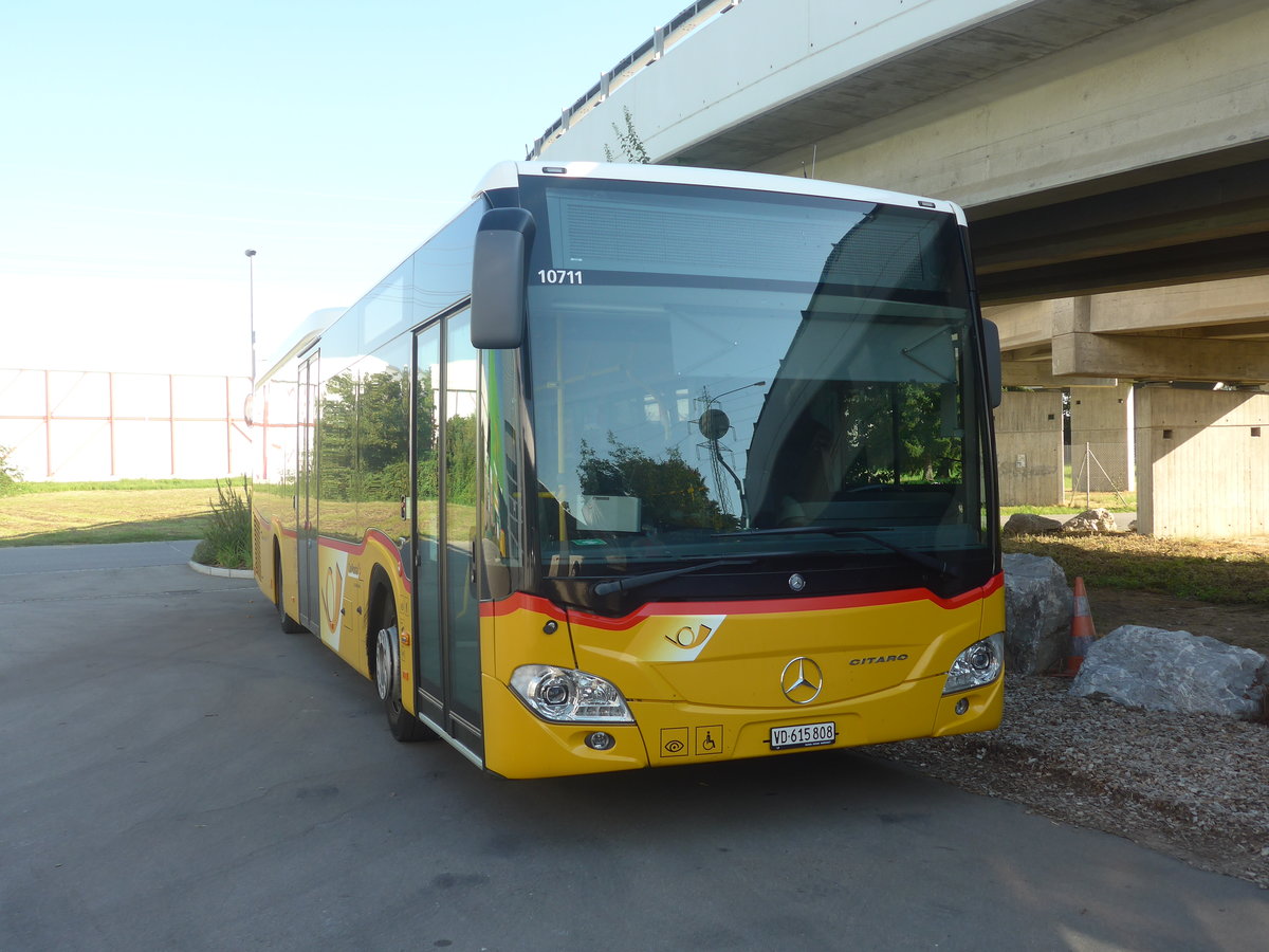 (219'549) - CarPostal Ouest - VD 615'808 - Mercedes am 9. August 2020 in Kerzers, Interbus