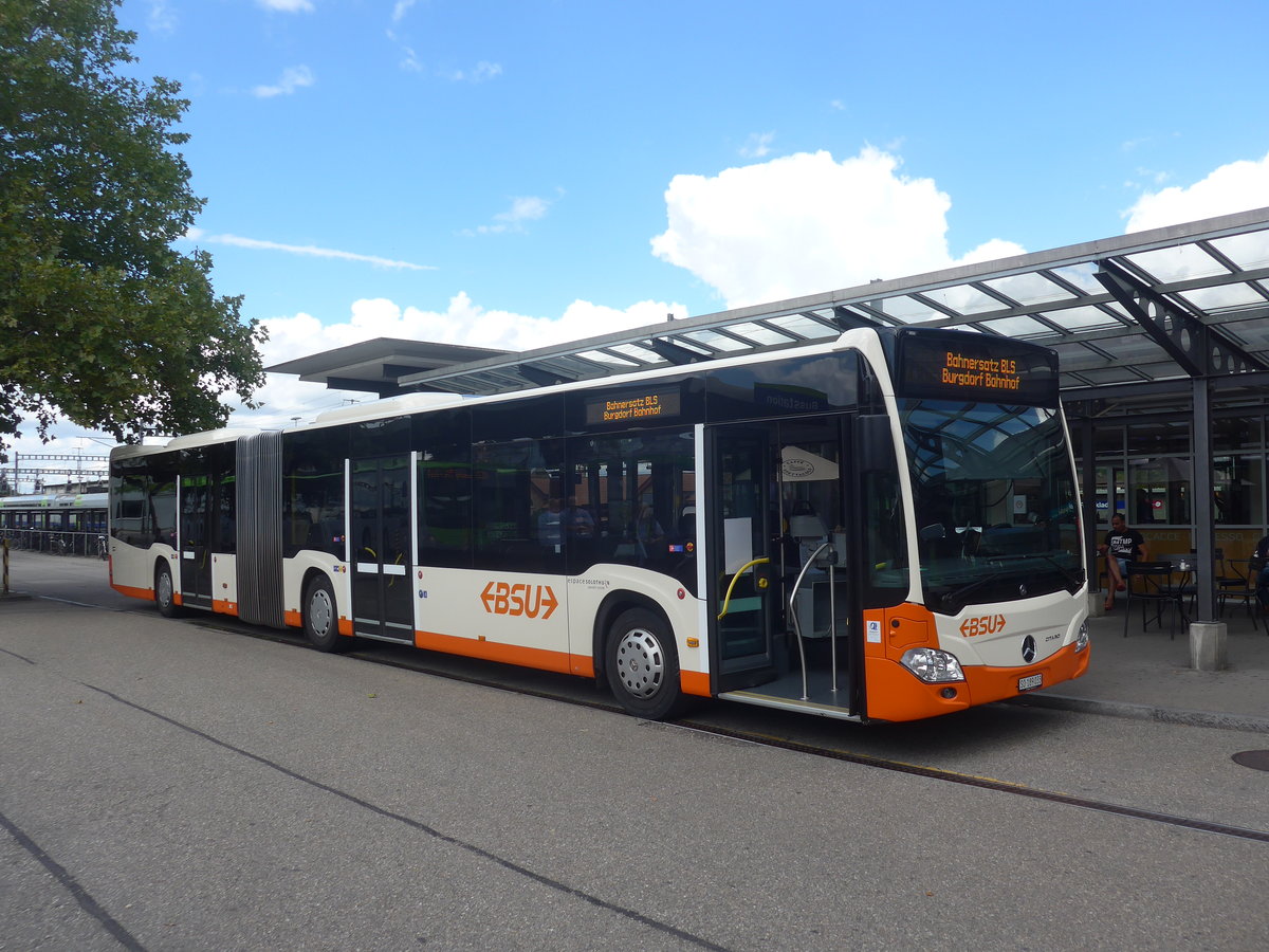 (220'073) - BSU Solothurn - Nr. 33/SO 189'033 - Mercedes am 23. August 2020 beim Bahnhof Burgdorf