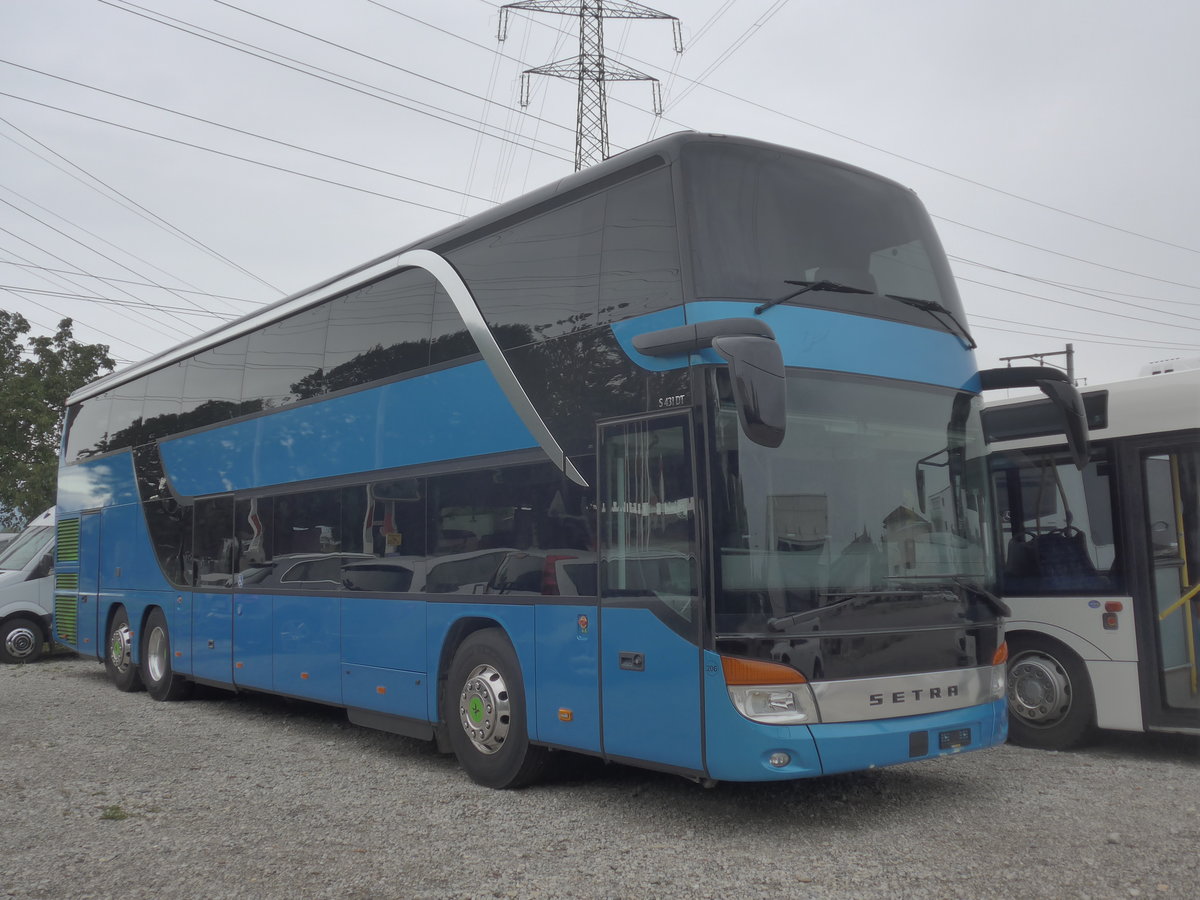 (220'221) - Interbus, Yverdon - Nr. 206 - Setra (ex transN, La Chaux-de-Fonds Nr. 80) am 29. August 2020 in Kerzers, Garage Edelline