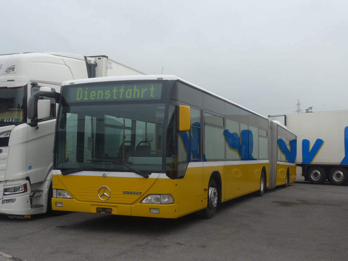 (220'226) - Interbus, Yverdon - Nr. 215 - Mercedes (ex BVB Basel Nr. 794; ex ASN Stadel Nr. 199) am 29. August 2020 in Kerzers, Interbus