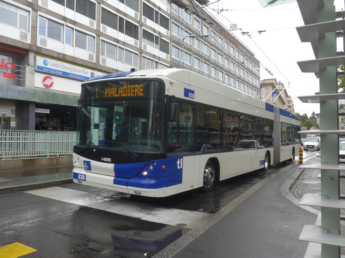 (220'270) - TL Lausanne - Nr. 838 - Hess/Hess Gelenktrolleybus am 30. August 2020 beim Bahnhof Lausanne