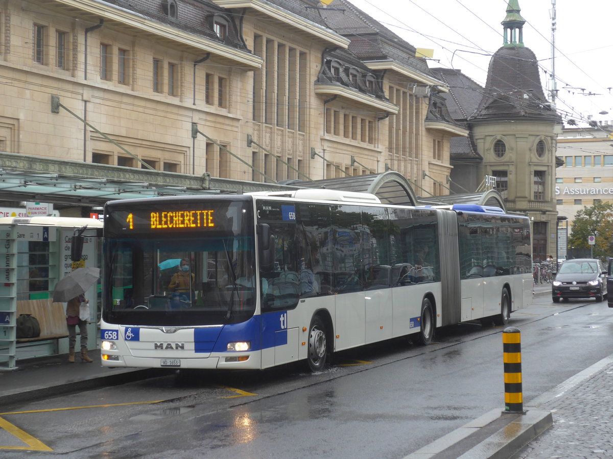 (220'272) - TL Lausanne - Nr. 658/VD 1653 - MAN am 30. August 2020 beim Bahnhof Lausanne