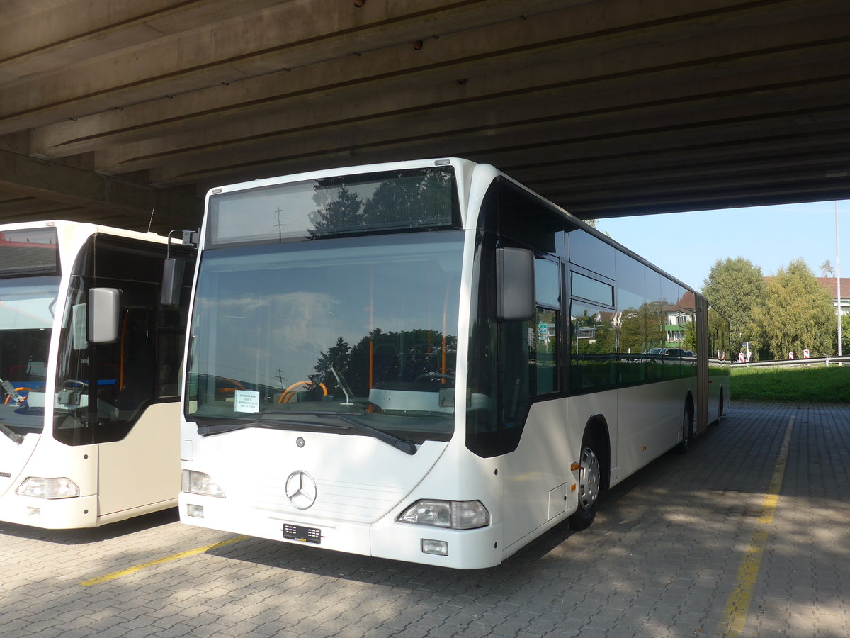 (220'849) - Interbus, Kerzers - Mercedes (ex BSU Solothurn Nr. 44) am 20. September 2020 in Kerzers, Murtenstrasse