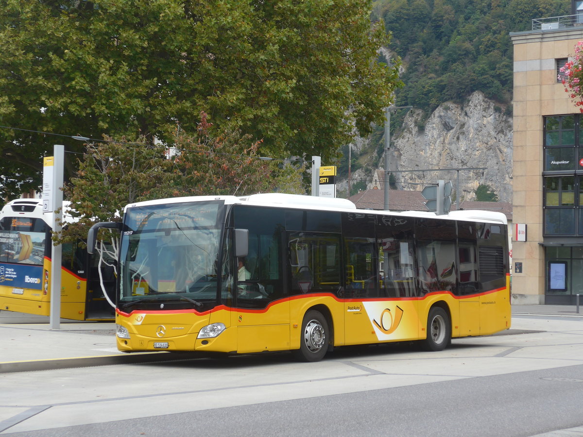 (220'892) - PostAuto Bern - BE 534'630 - Mercedes am 21. September 2020 beim Bahnhof Interlaken West