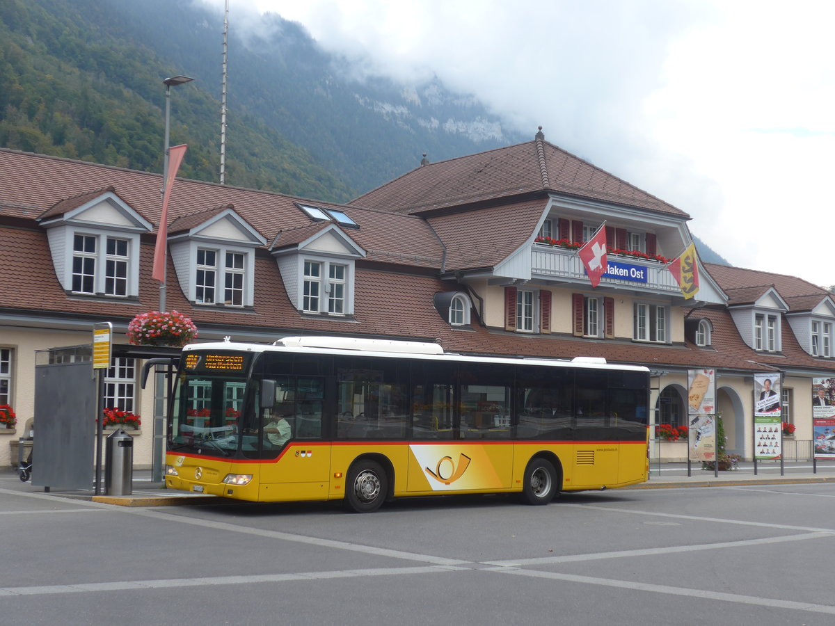 (220'908) - PostAuto Bern - BE 610'532 - Mercedes am 21. September 2020 beim Bahnhof Interlaken Ost