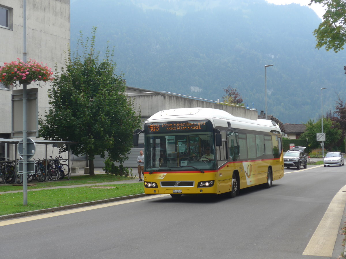 (220'915) - Steiner, Ortschwaben - Nr. 8/BE 610'539 - Volvo am 21. September 2020 beim Bahnhof Interlaken Ost (Einsatz PostAuto)