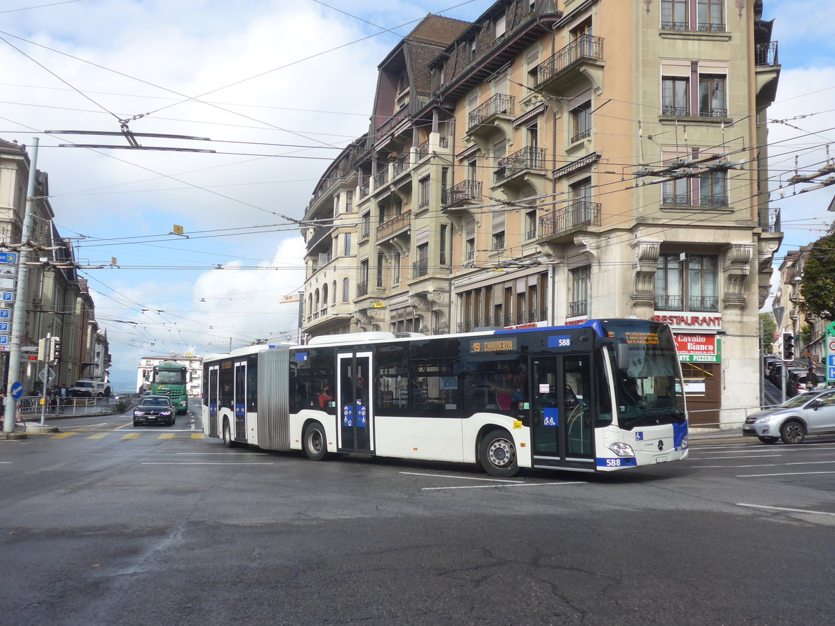 (221'052) - TL Lausanne - Nr. 588/VD 1483 - Mercedes am 23. September 2020 in Lausanne, Chauderon