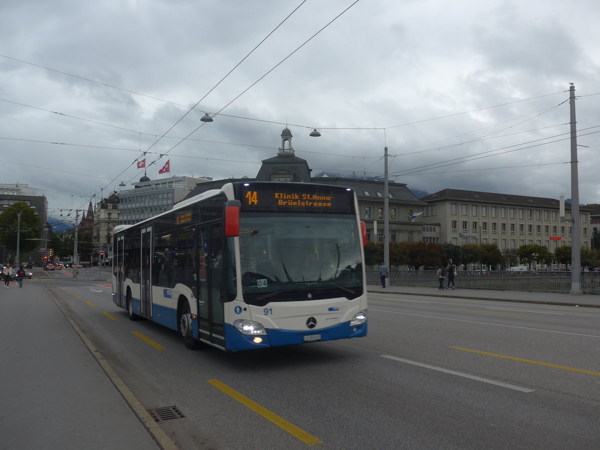(221'407) - VBL Luzern - Nr. 91/LU 202'625 - Mercedes am 25. September 2020 in Luzern, Bahnhofbrcke