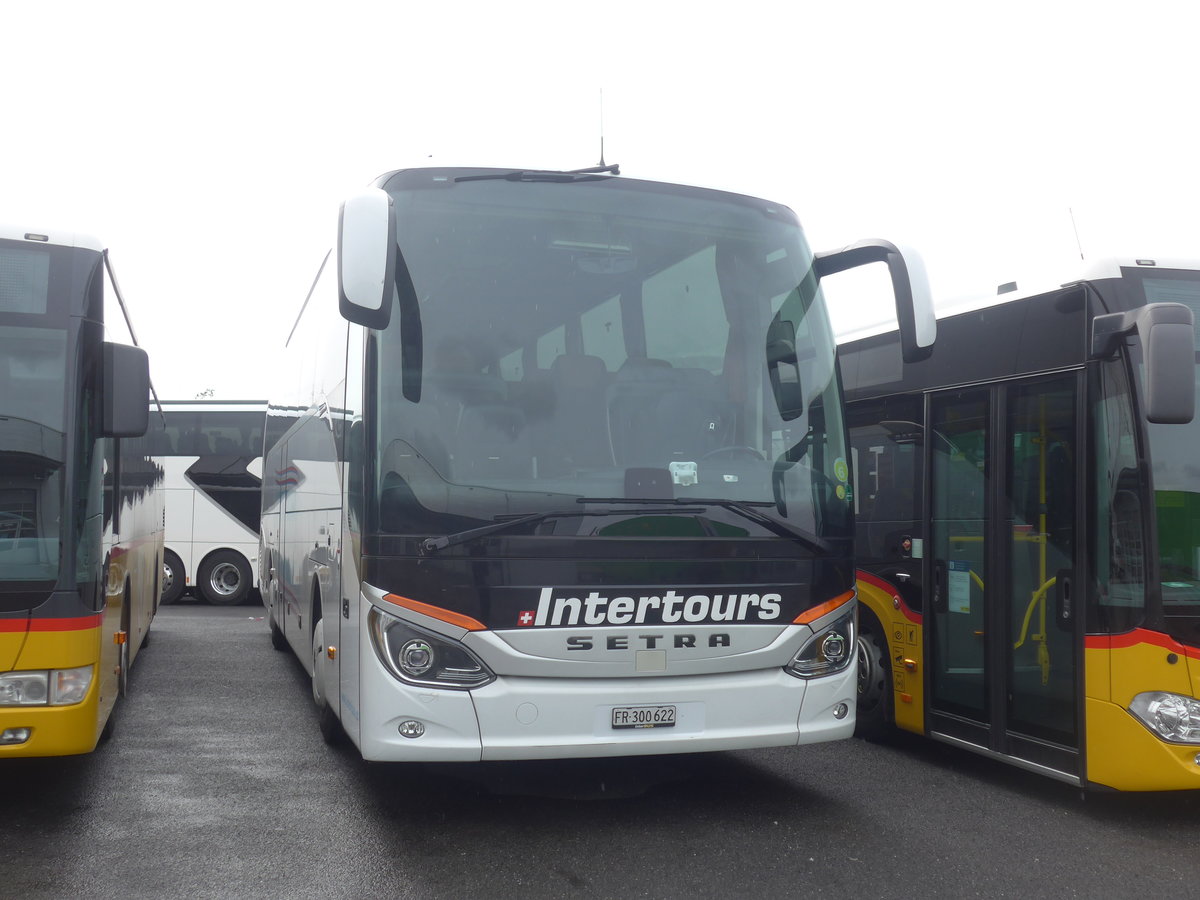 (221'571) - Intertours, Domdidier - FR 300'622 - Setra am 27. September 2020 in Kerzers, Interbus