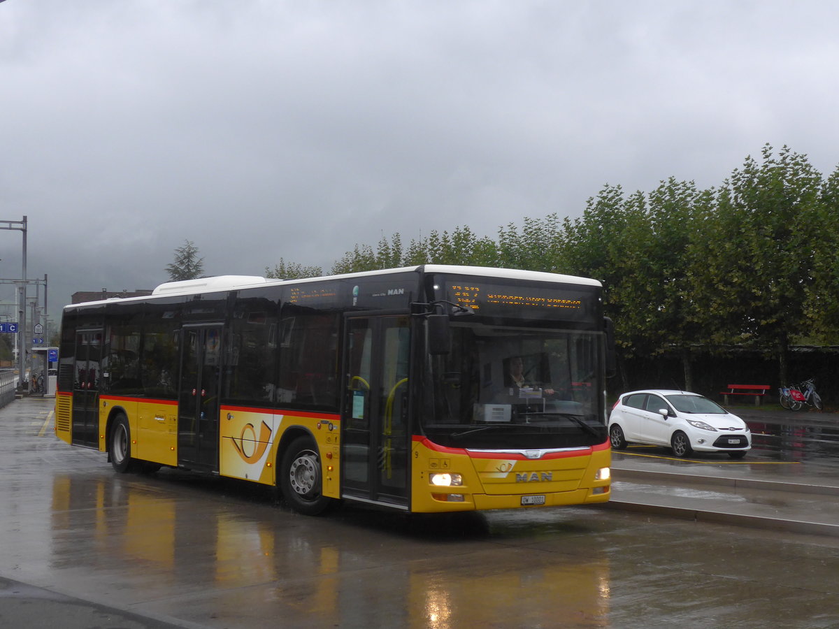 (221'657) - PostAuto Zentralschweiz - Nr. 9/OW 10'001 - MAN (ex Dillier, Sarnen Nr. 9) am 10. Oktober 2020 beim Bahnhof Sarnen