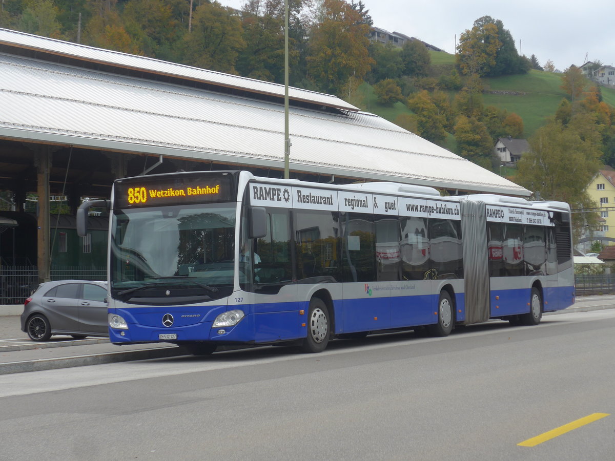 (221'866) - VZO Grningen - Nr. 127/ZH 532'127 - Mercedes am 12. Oktober 2020 beim Bahnhof Bauma