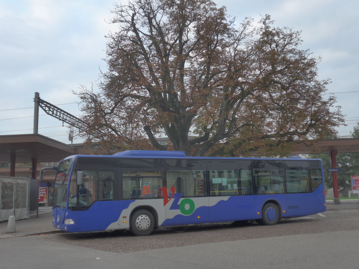 (221'942) - VZO Grningen - Nr. 73/ZH 598'873 - Mercedes am 18. Oktober 2020 beim Bahnhof Wetzikon