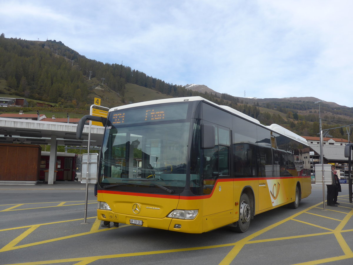 (222'155) - PostAuto Graubnden - GR 159'303 - Mercedes am 20. Oktober 2020 beim Bahnhof Scuol-Tarasp