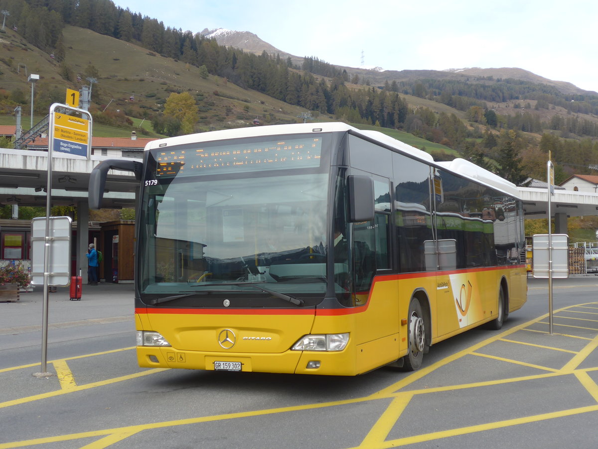 (222'157) - PostAuto Graubnden - GR 159'302 - Mercedes am 20. Oktober 2020 beim Bahnhof Scuol-Tarasp