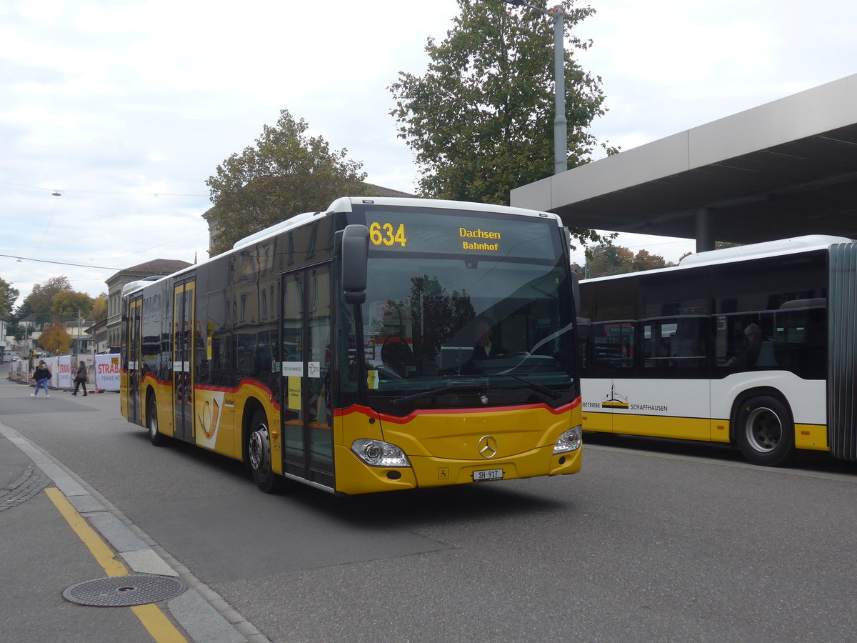 (222'217) - Rattin, Neuhausen - Nr. 396(17)/SH 917 - Mercedes am 21. Oktober 2020 beim Bahnhof Schaffhausen