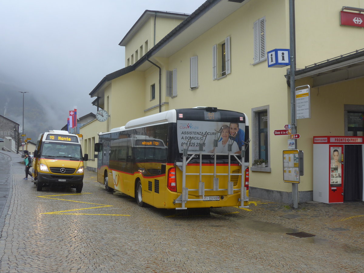 (222'497) - AutoPostale Ticino - TI 326'908 - Mercedes am 23. Oktober 2020 beim Bahnhof Airolo