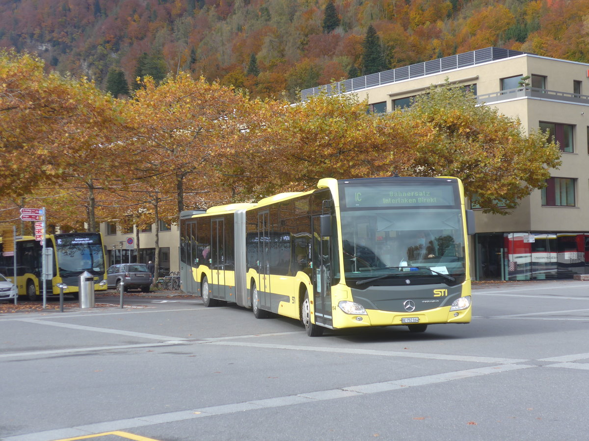 (222'629) - STI Thun - Nr. 164/BE 752'164 - Mercedes am 24. Oktober 2020 beim Bahnhof Interlaken Ost