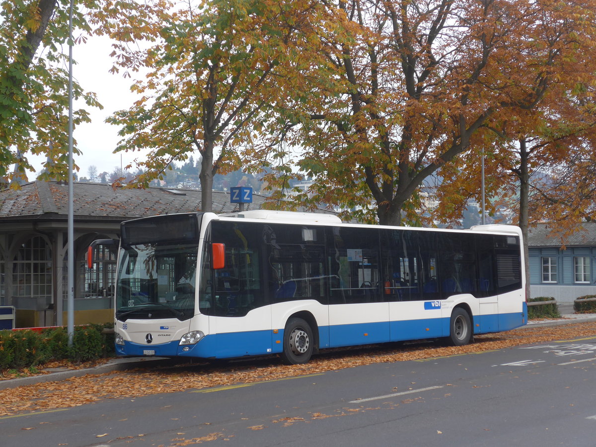 (222'778) - VBL Luzern - Nr. 86/LU 240'308 - Mercedes am 1. November 2020 beim Bahnhof Luzern