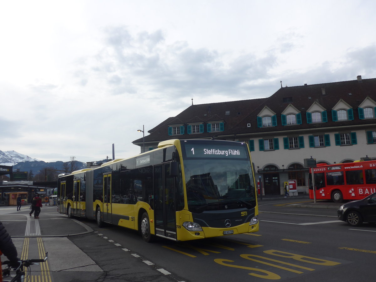 (223'067) - STI Thun - Nr. 709/BE 866'709 - Mercedes am 23. Dezember 2020 beim Bahnhof Thun