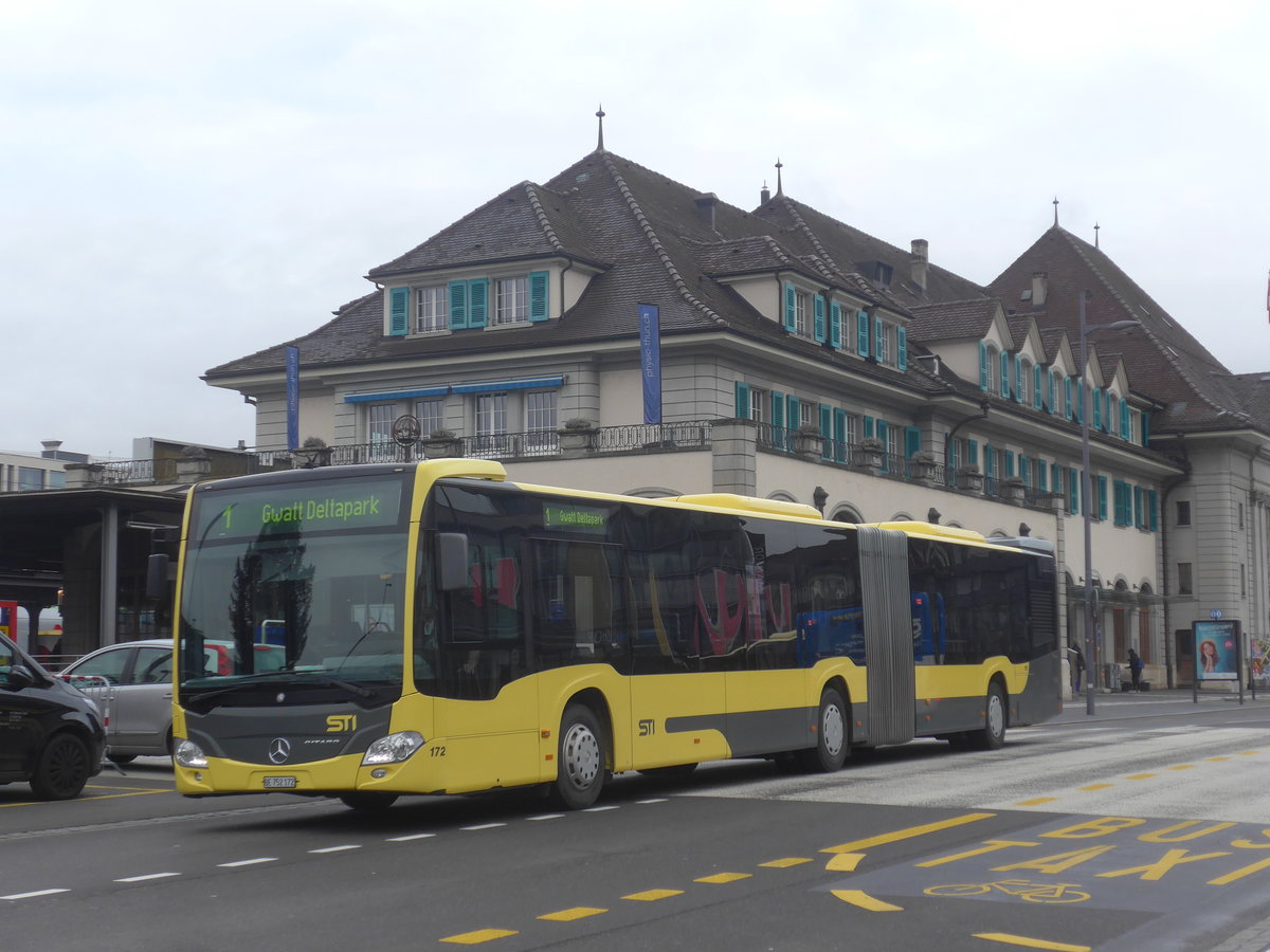 (223'435) - STI Thun - Nr. 172/BE 752'172 - Mercedes am 7. Februar 2021 beim Bahnhof Thun