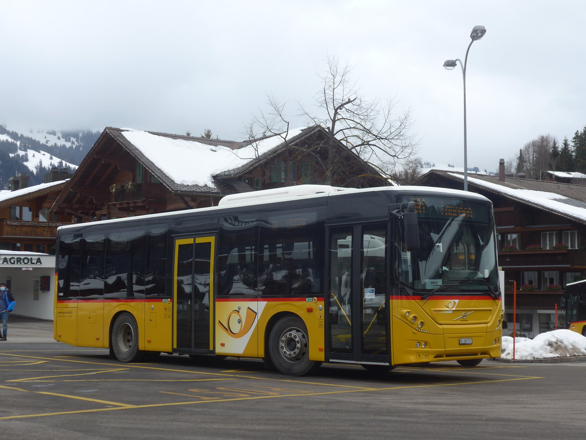 (223'453) - Kbli, Gstaad - BE 308'737 - Volvo am 7. Februar 2021 beim Bahnhof Gstaad