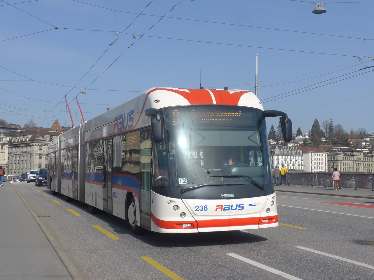 (223'792) - VBL Luzern - Nr. 236 - Hess/Hess Doppelgelenktrolleybus am 26. Februar 2021 in Luzern, Bahnhofbrcke