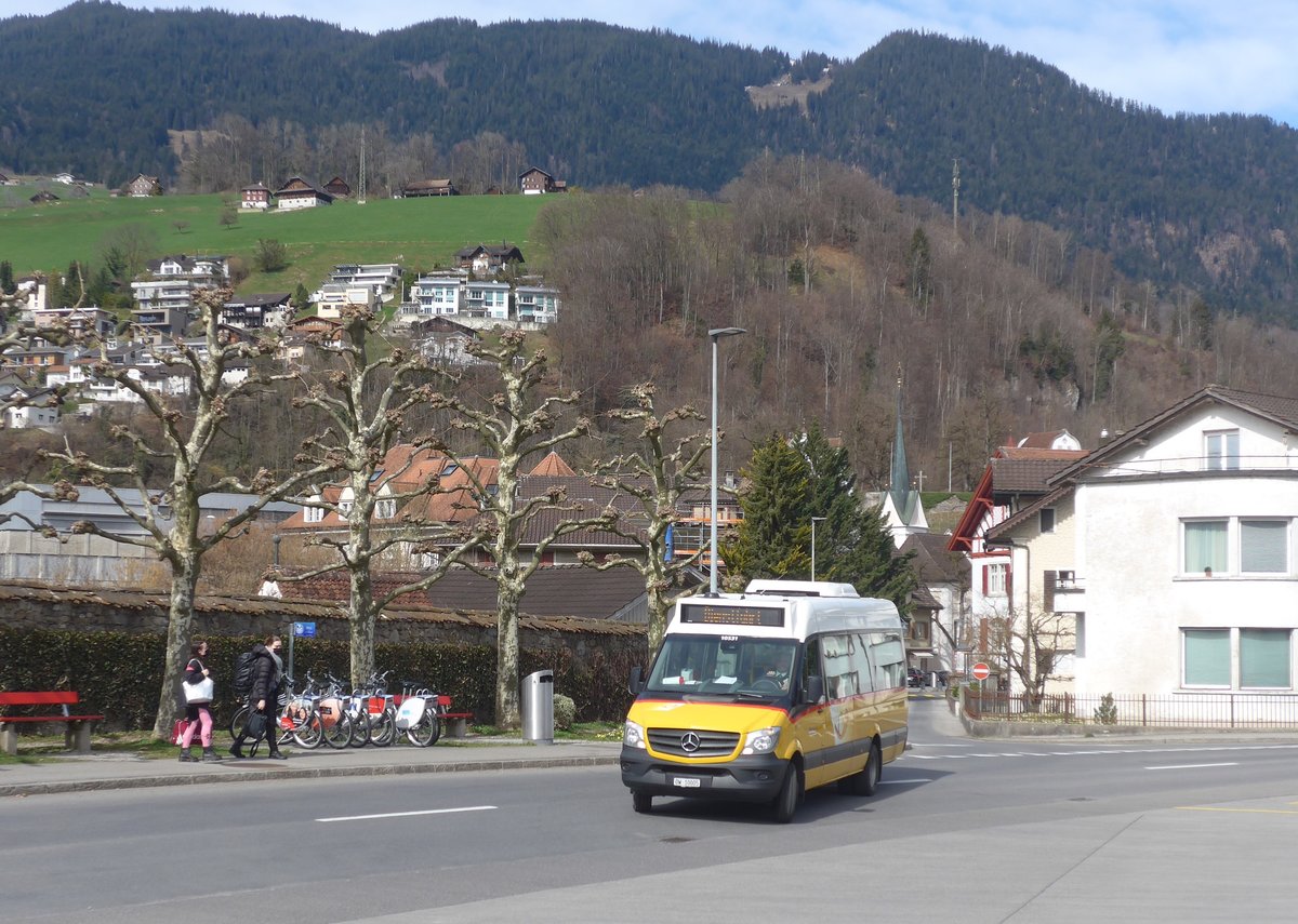 (224'062) - PostAuto Zentralschweiz - Nr. 15/OW 10'005 - Mercedes (ex Dillier, Sarnen Nr. 15) am 13. Mrz 2021 beim Bahnhof Sarnen